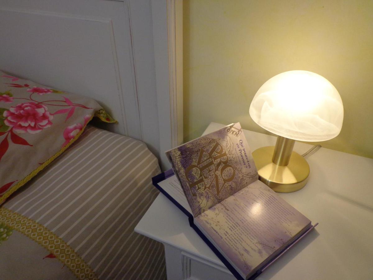 Bed and Breakfast Santolines en Provence Piolenc Esterno foto