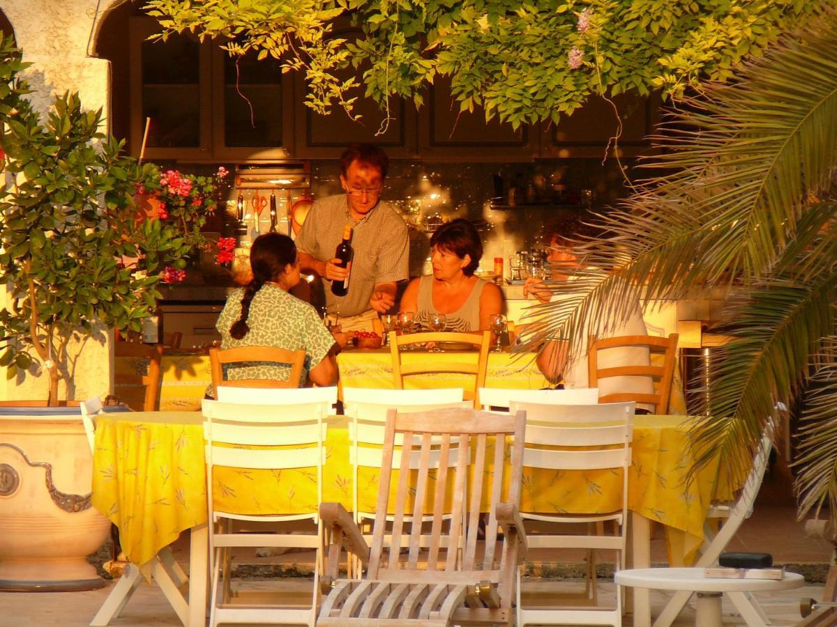 Bed and Breakfast Santolines en Provence Piolenc Esterno foto